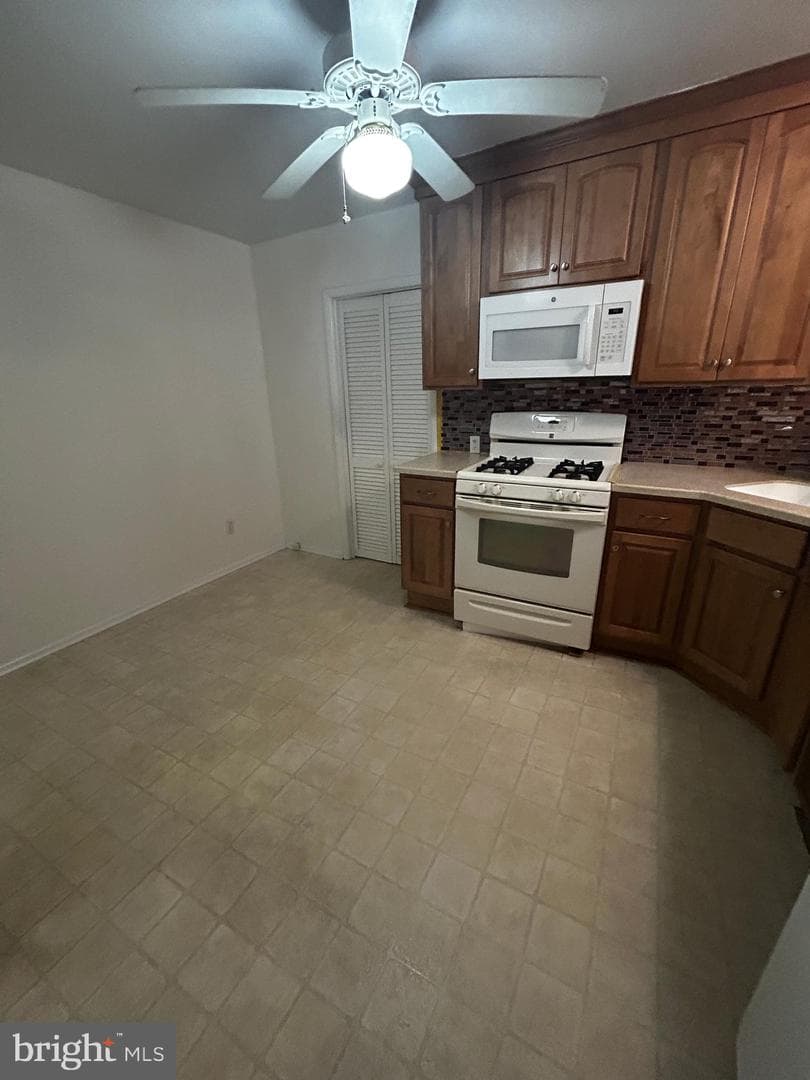 237 Woodlawn Drive photo 14