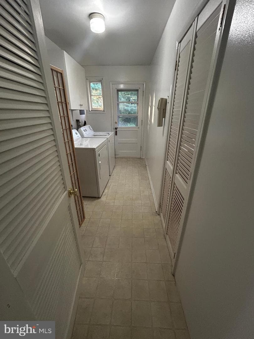 237 Woodlawn Drive photo 16