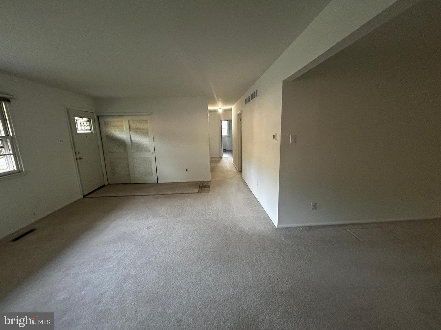 237 Woodlawn Drive photo 6