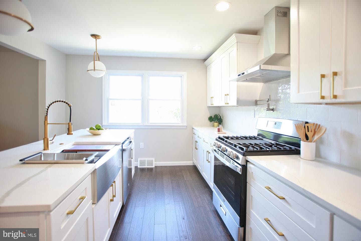 3945 Blue Bird Road photo 15
