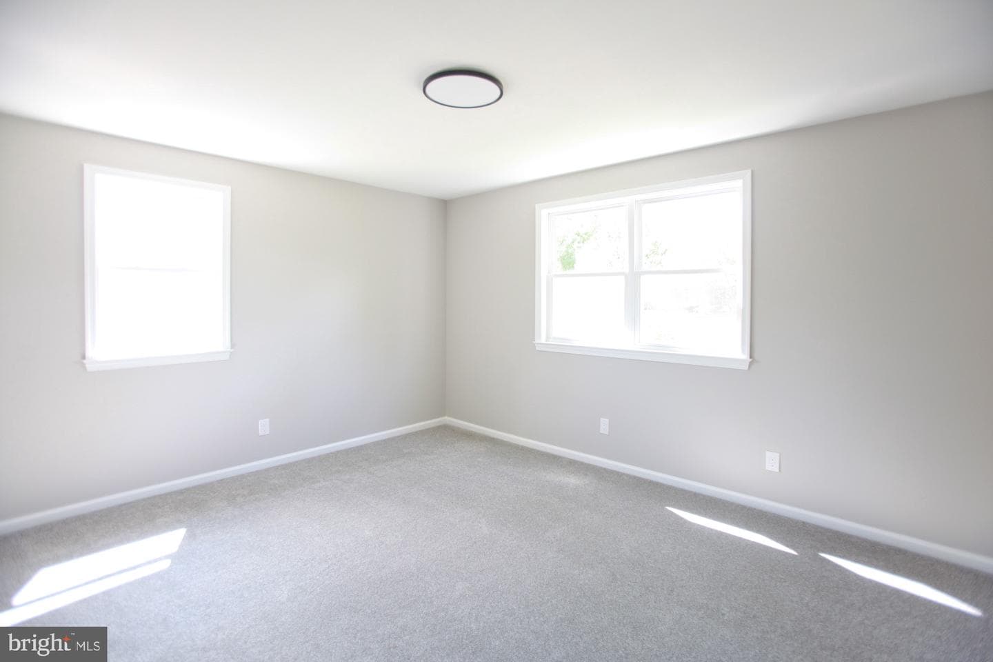 3945 Blue Bird Road photo 21