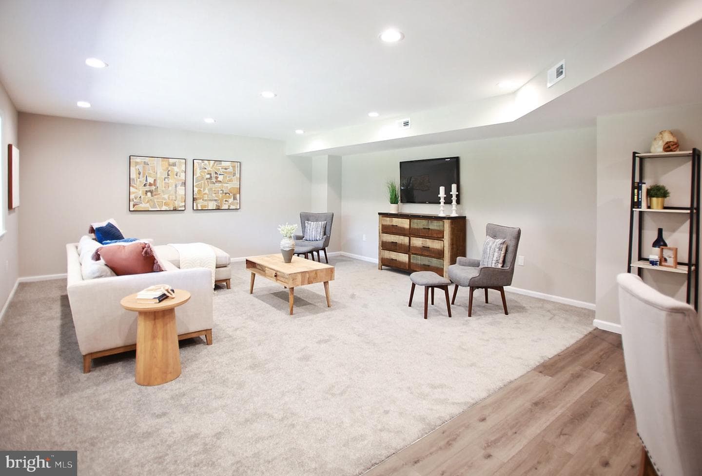 3945 Blue Bird Road photo 25