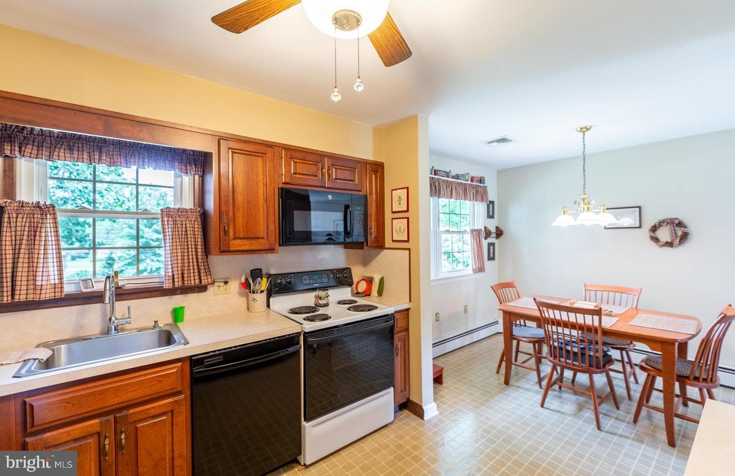 41 College Avenue photo 28