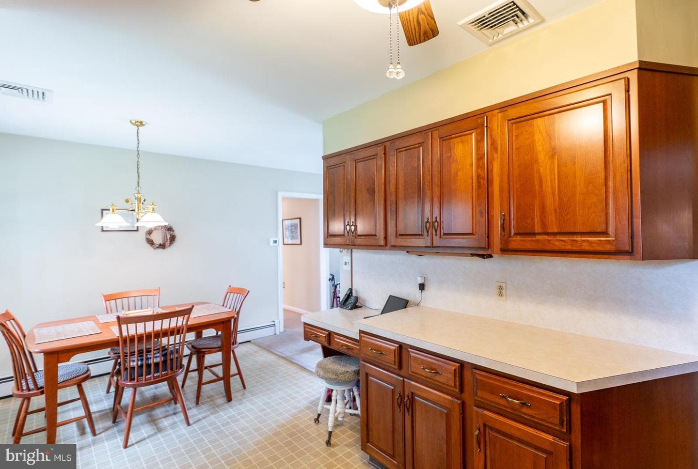 41 College Avenue photo 29