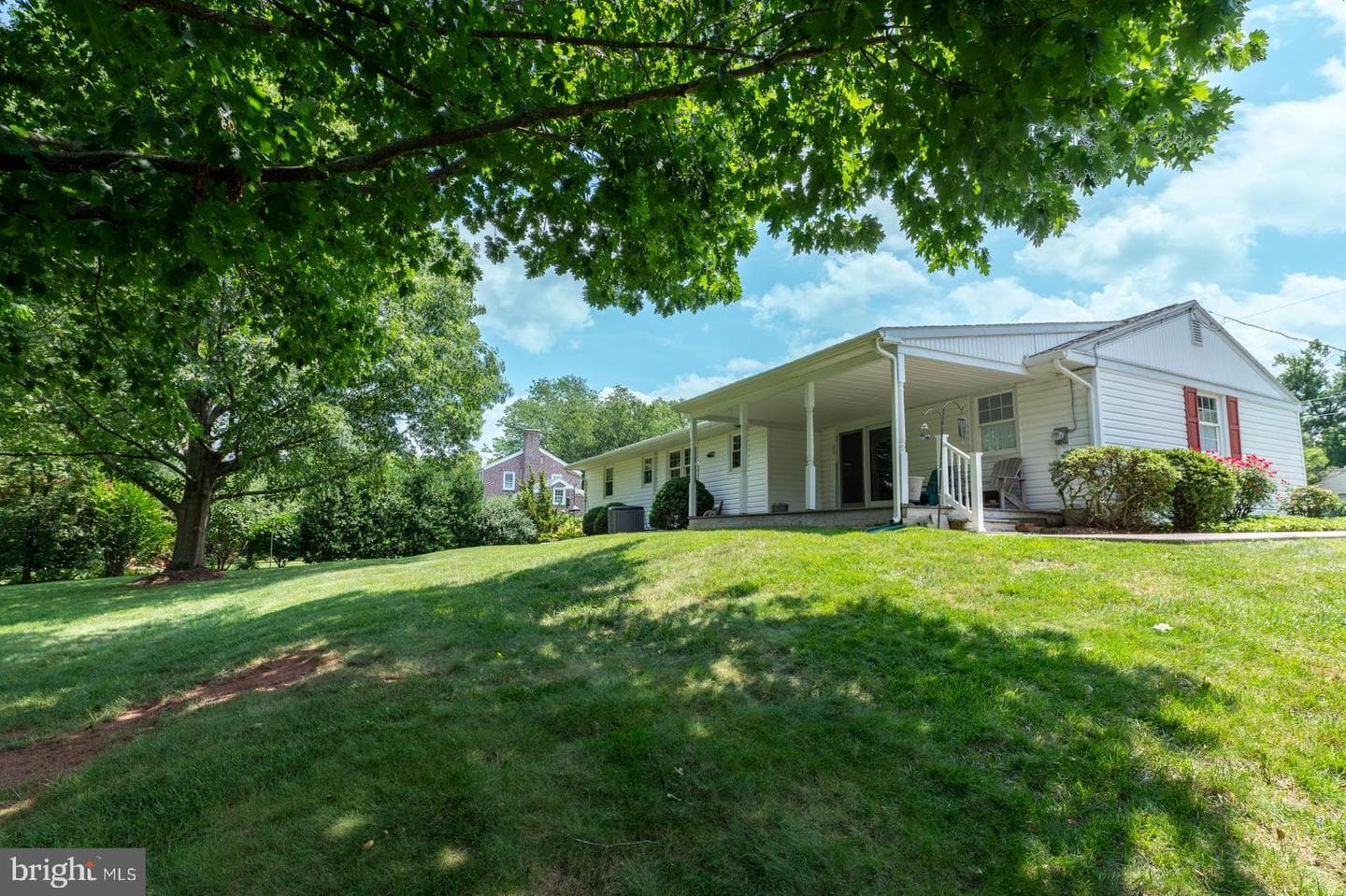 41 College Avenue photo 8