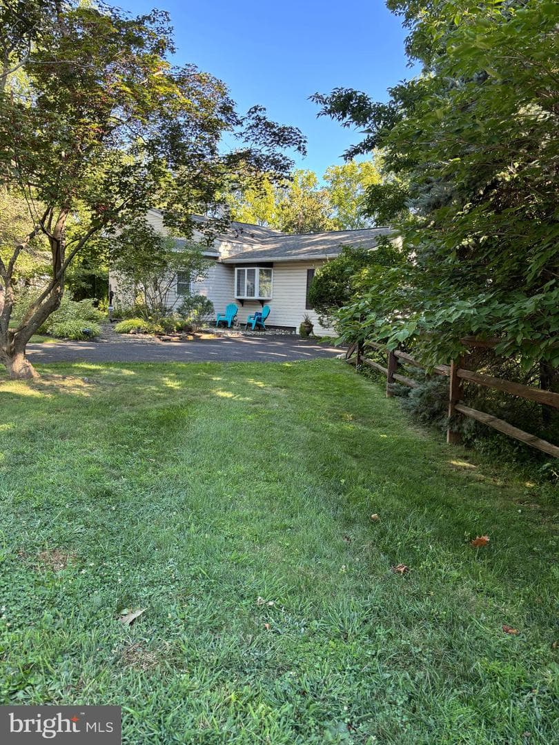 3505 Whitehall Drive photo 2