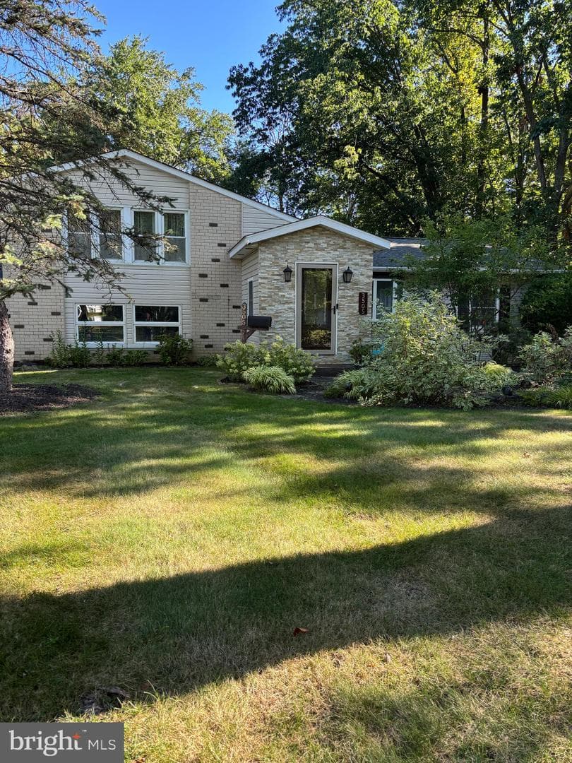 3505 Whitehall Drive photo 3