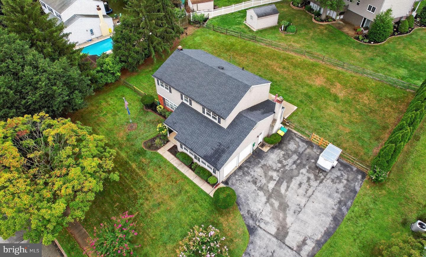 3133 Eisenhower Road photo 32