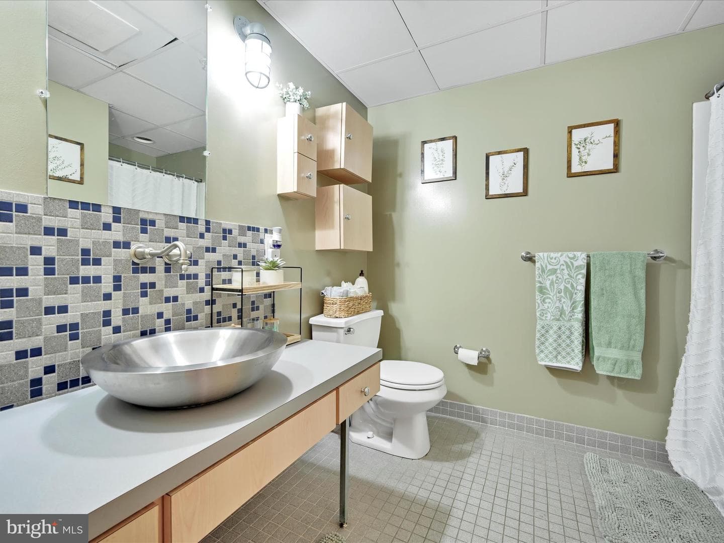 75 Maple Street #104 photo 13