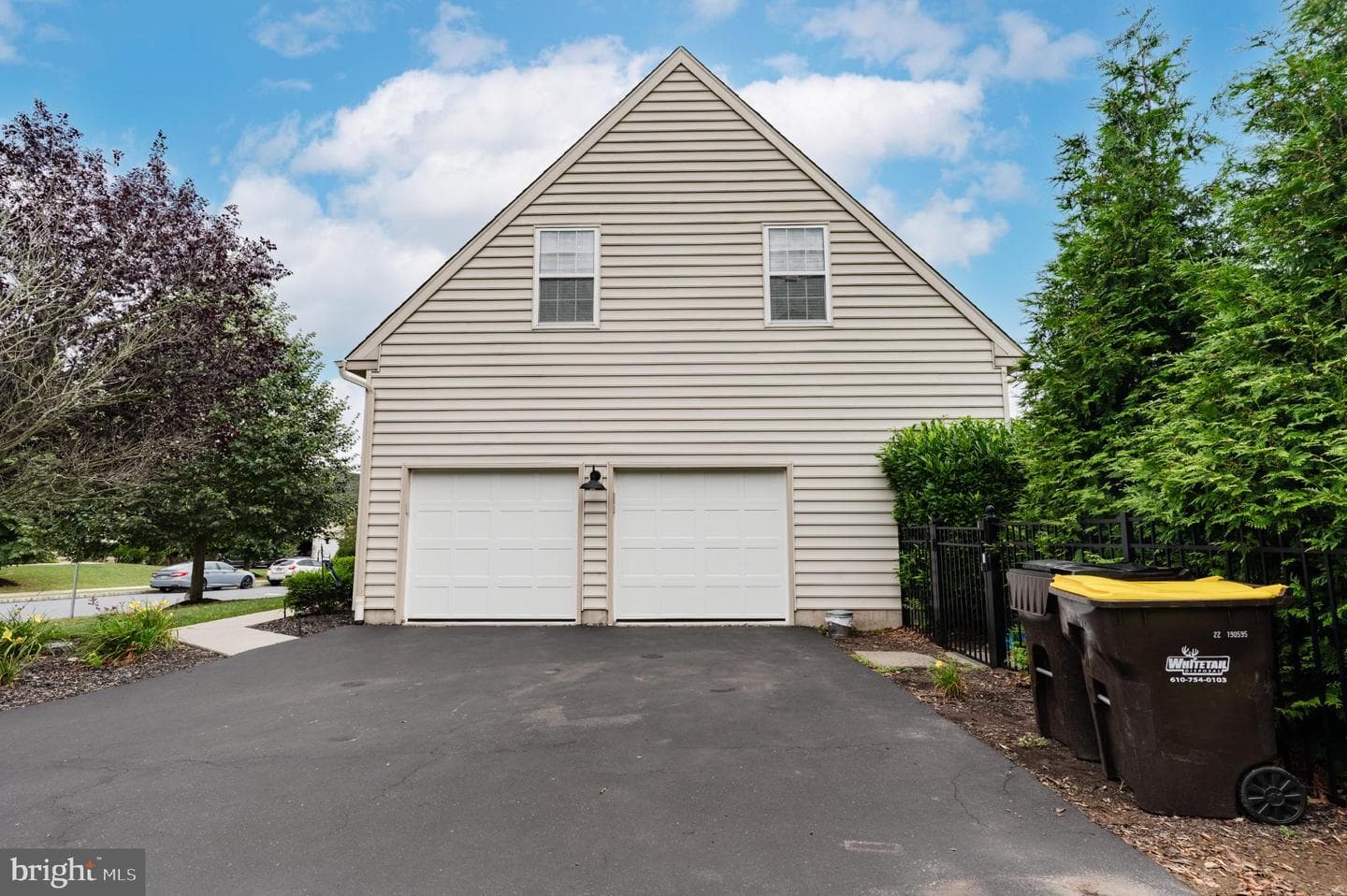 433 Hoffman Road photo 5