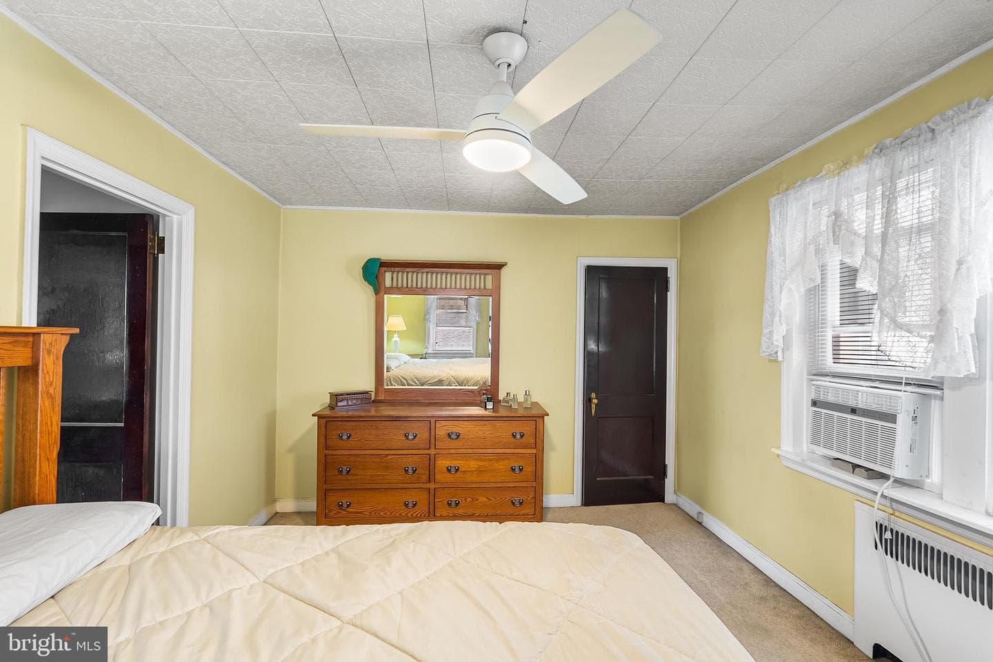 215 N Penn Street photo 10