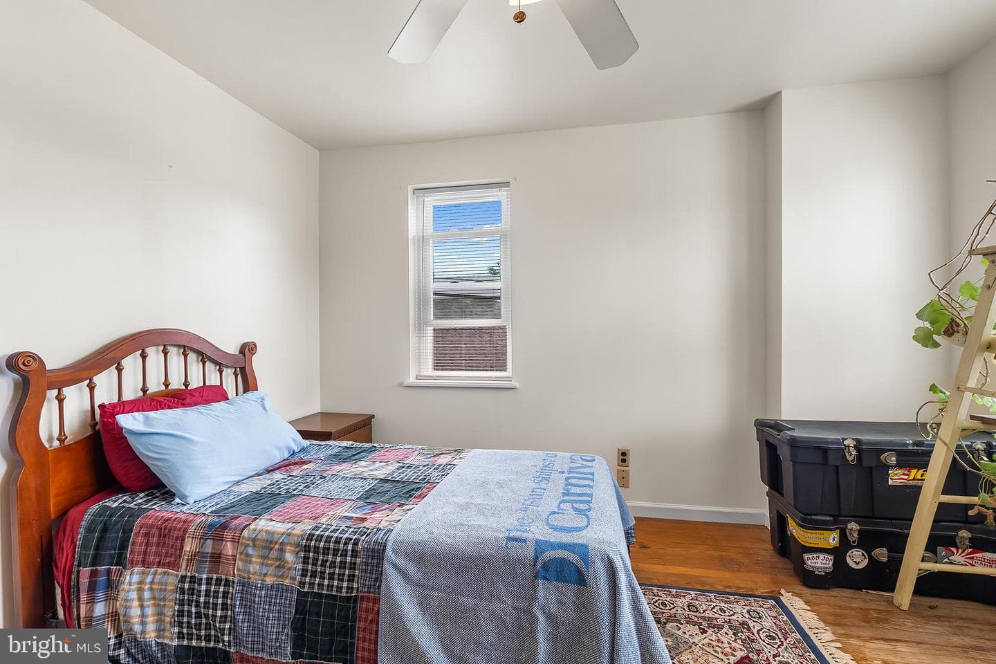 215 N Penn Street photo 11
