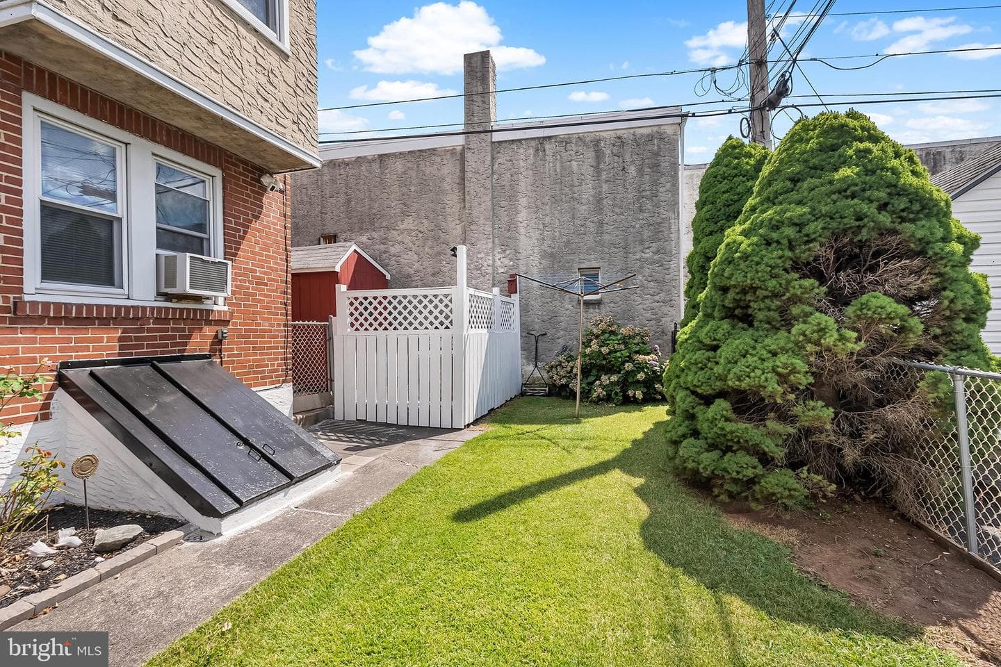 215 N Penn Street photo 18