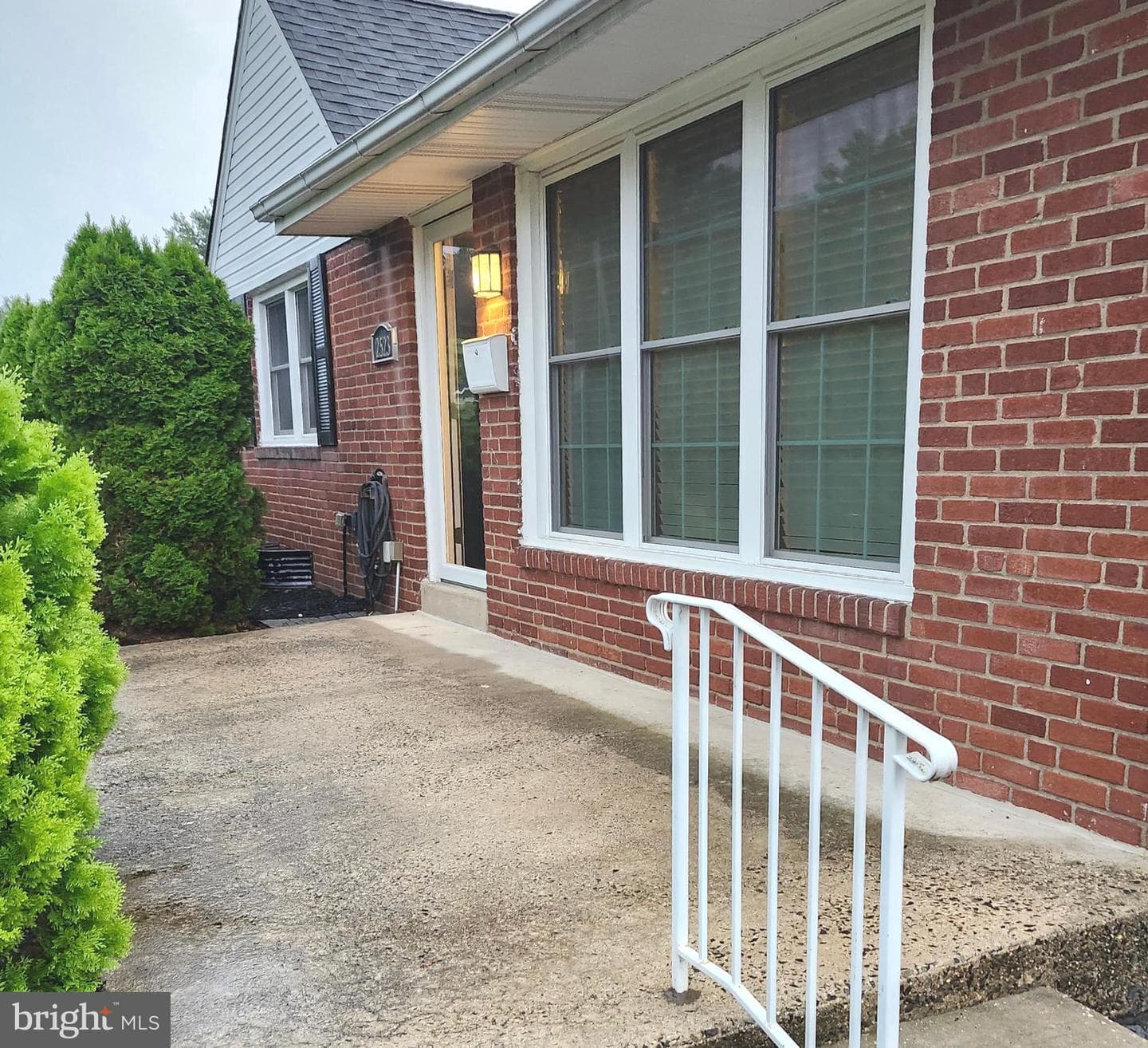 2523 Springview Road photo 3