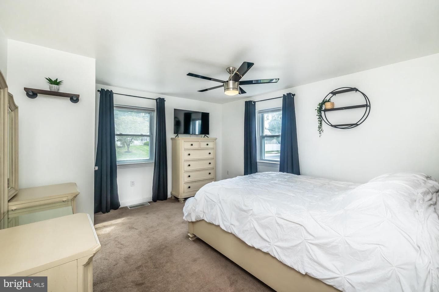 346 W Church Road photo 19