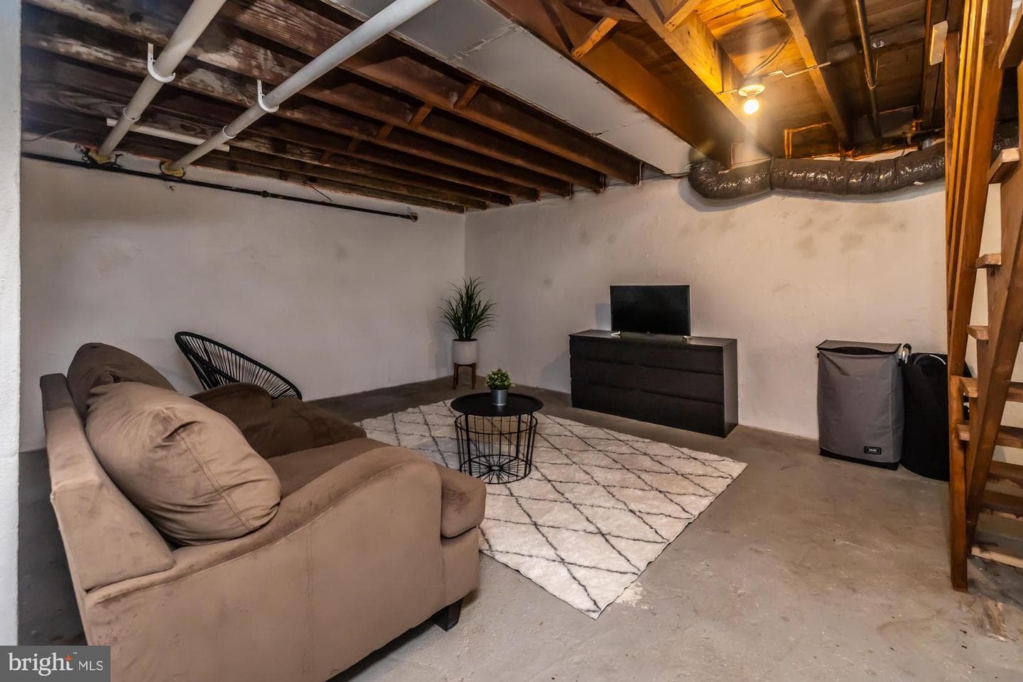 346 W Church Road photo 33