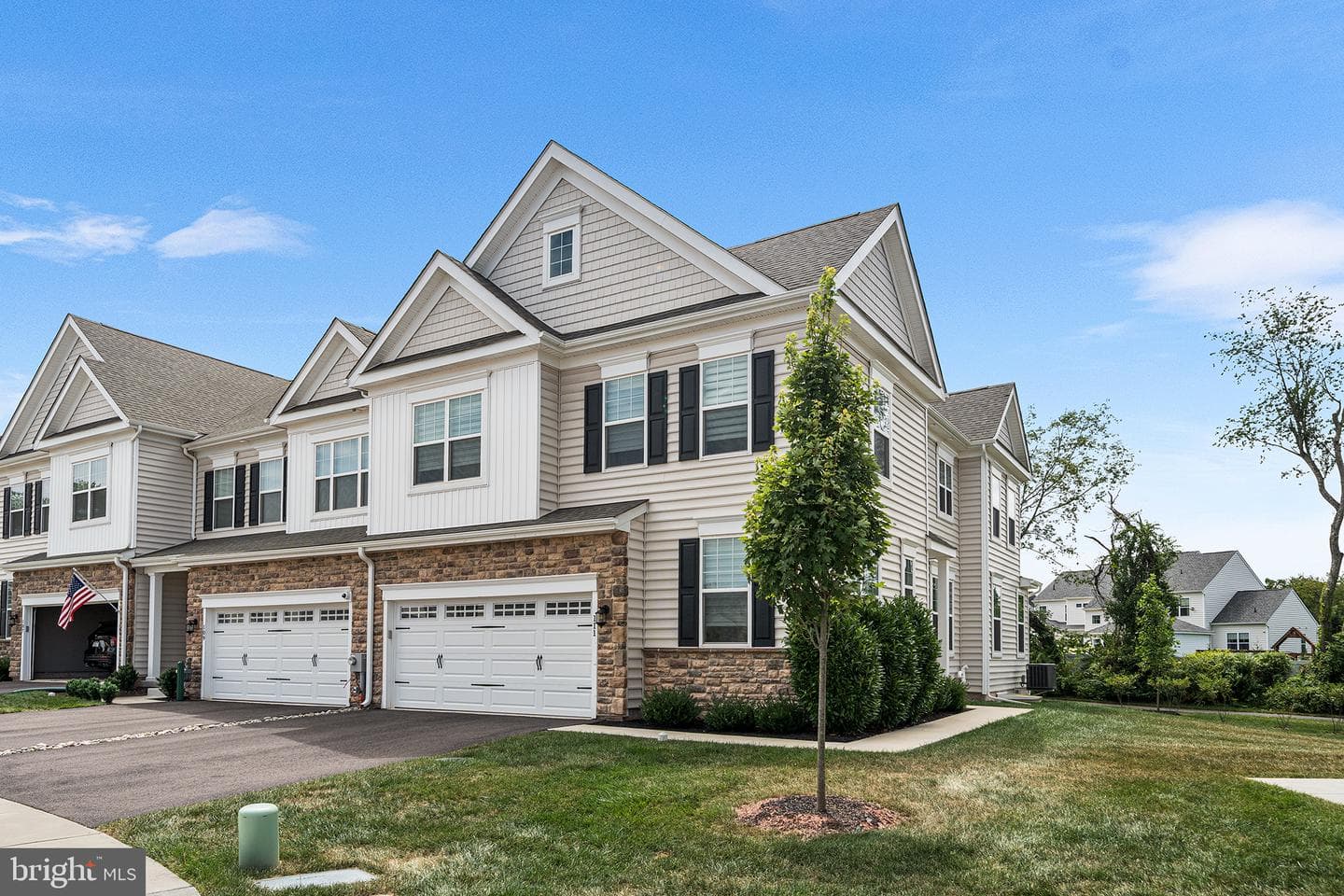 111 Park View Lane photo 2