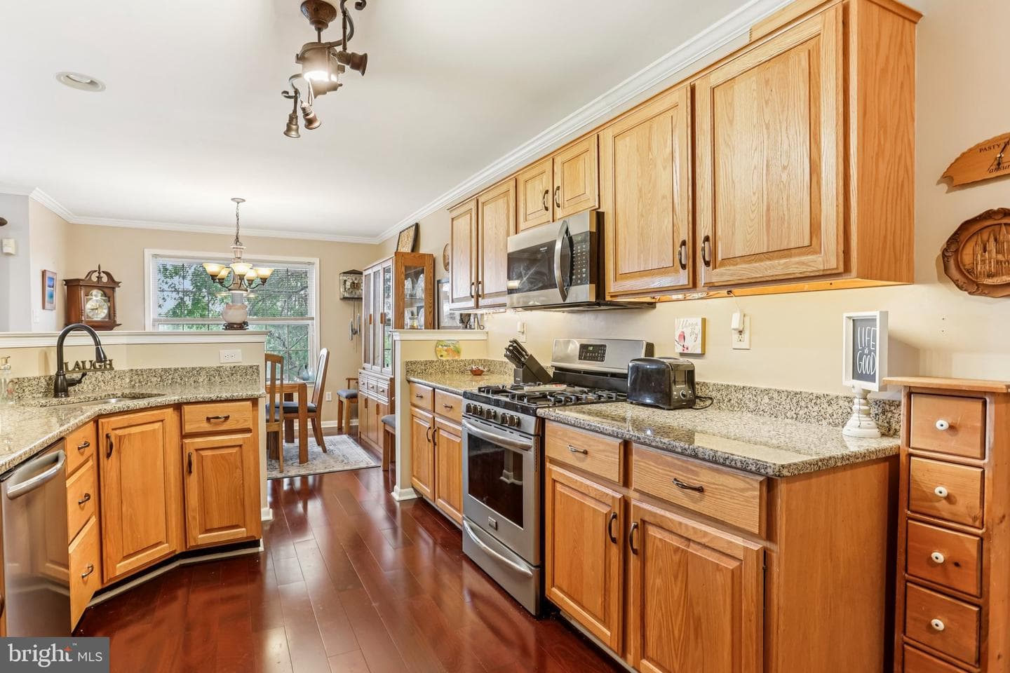 343 Hamilton Drive photo 11