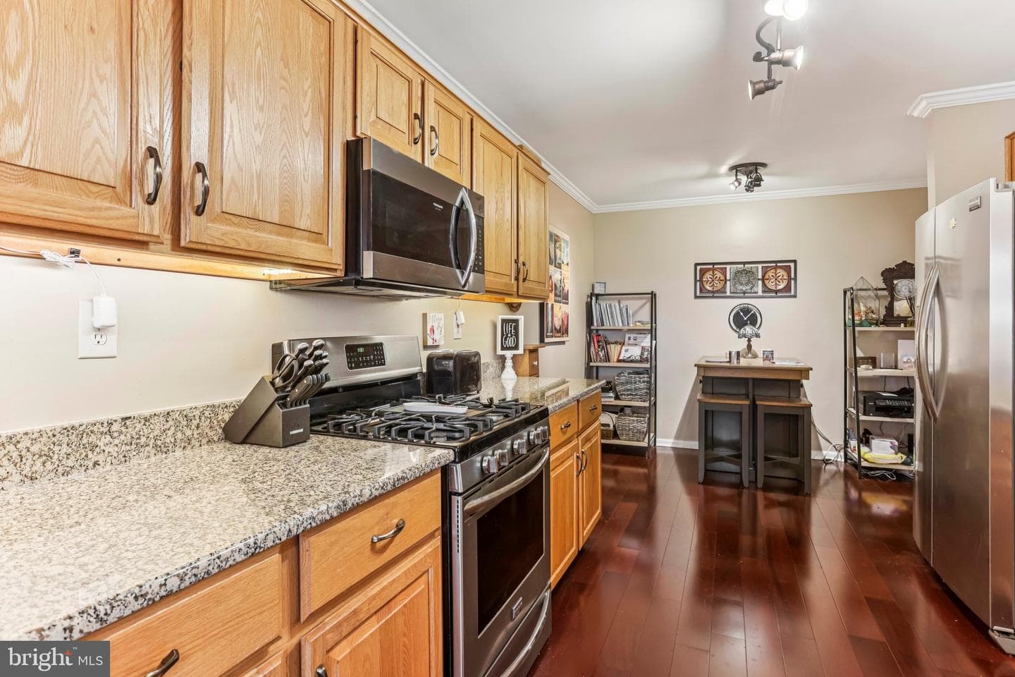 343 Hamilton Drive photo 12