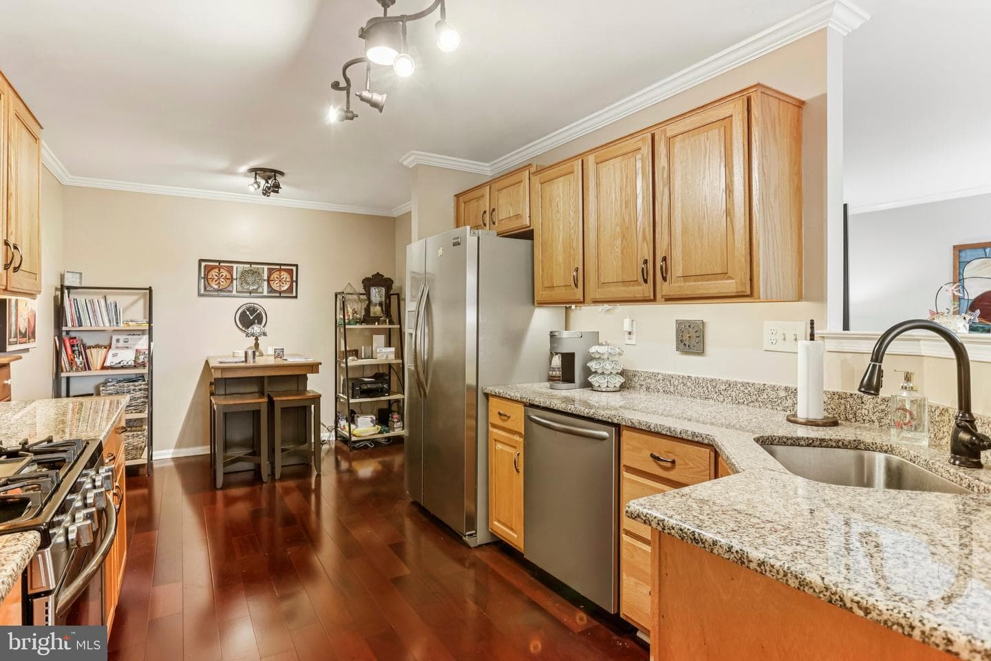 343 Hamilton Drive photo 13
