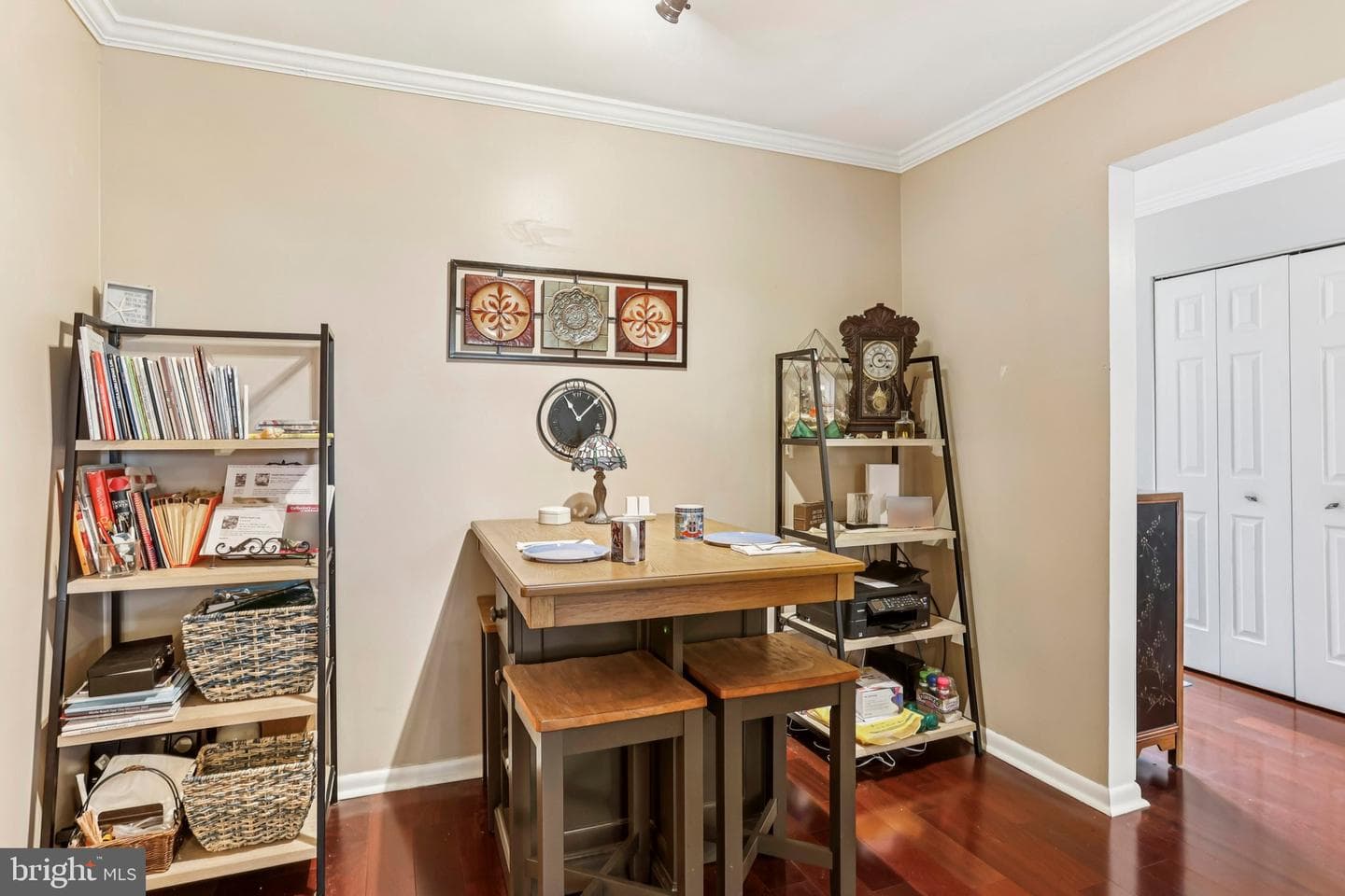 343 Hamilton Drive photo 15