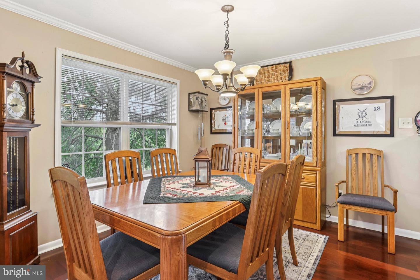 343 Hamilton Drive photo 7