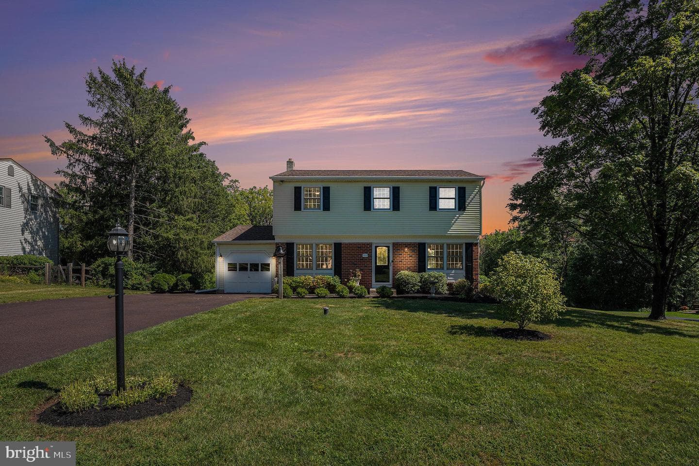 1510 Saint Andrews Way photo 1