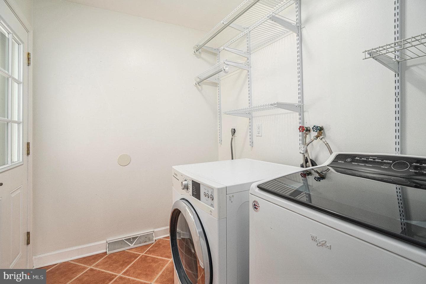 1510 Saint Andrews Way photo 18