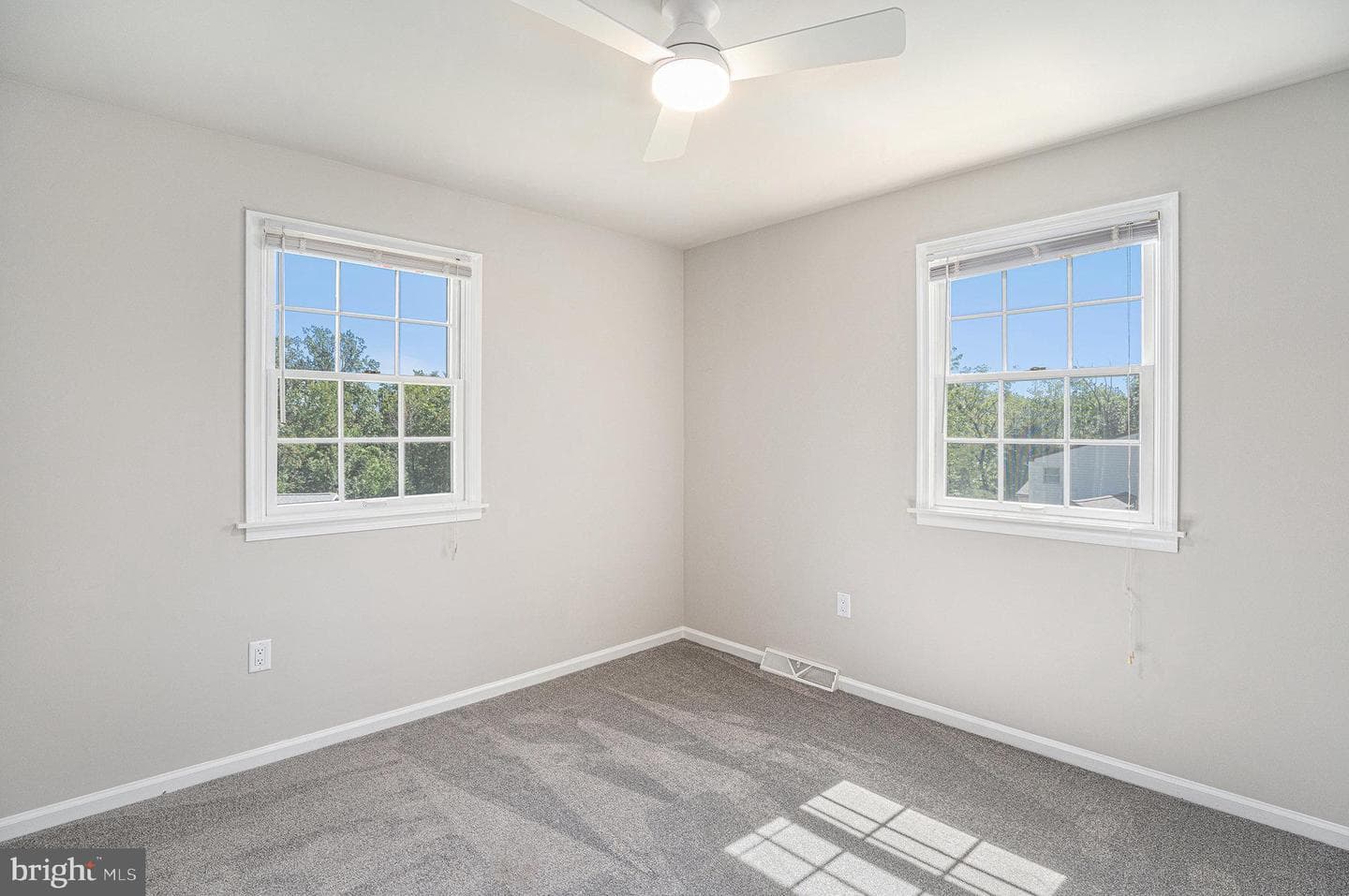 1510 Saint Andrews Way photo 22