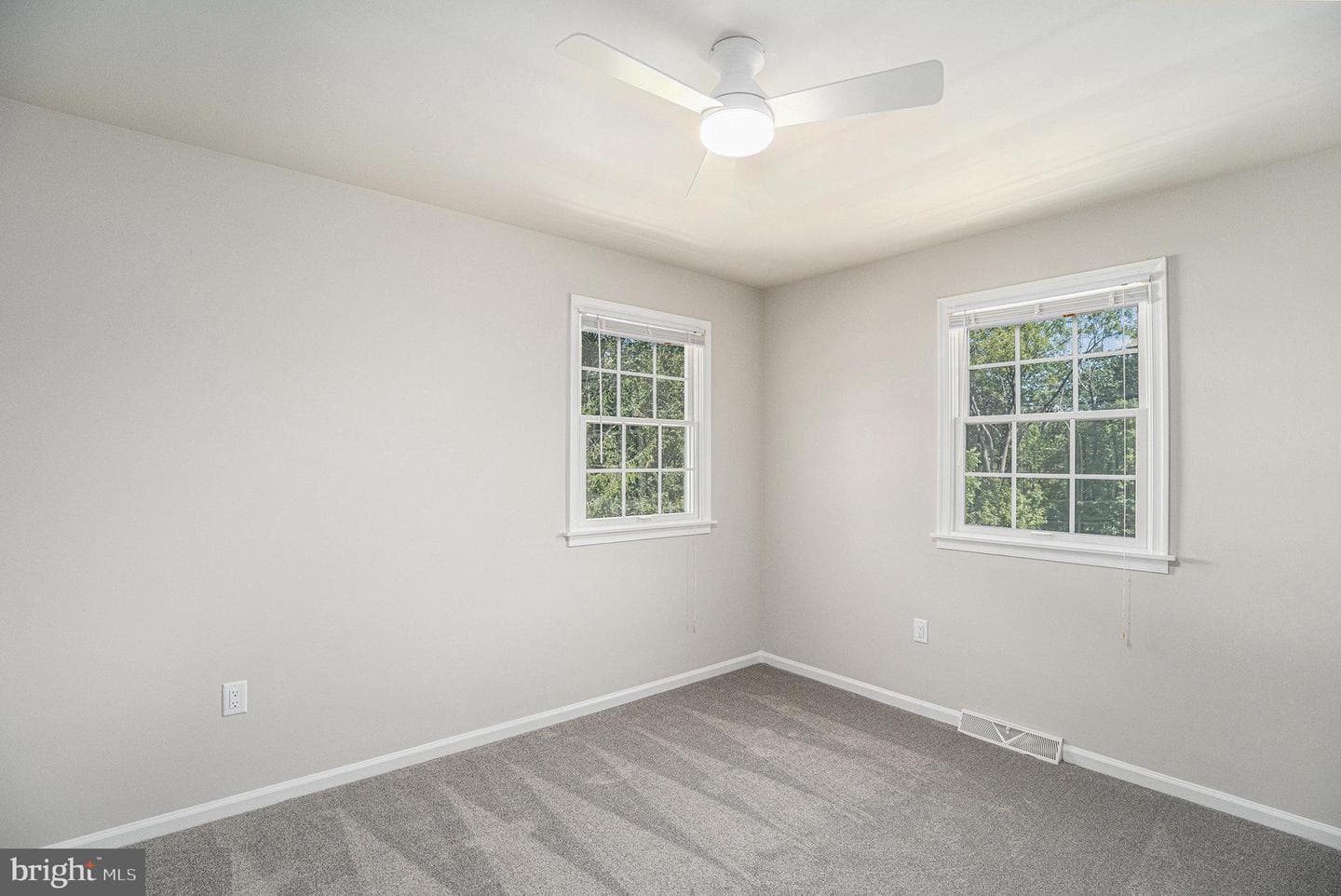 1510 Saint Andrews Way photo 24
