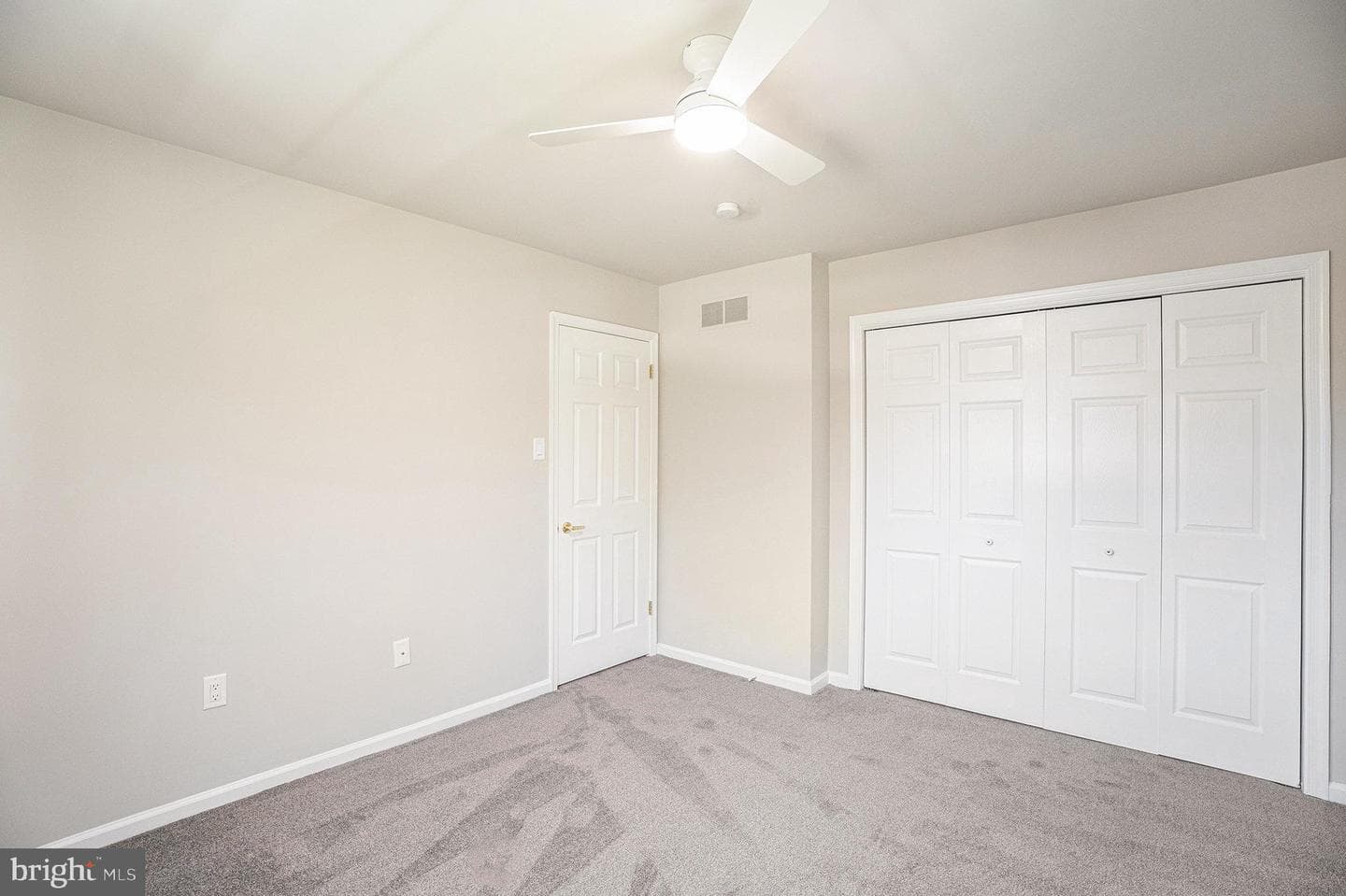 1510 Saint Andrews Way photo 25