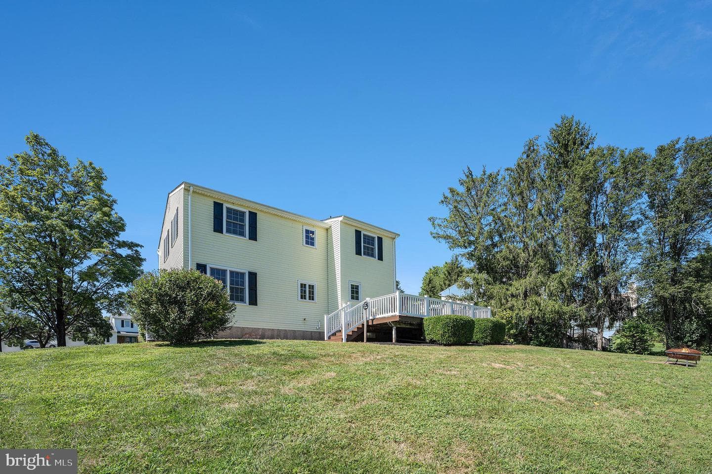 1510 Saint Andrews Way photo 34