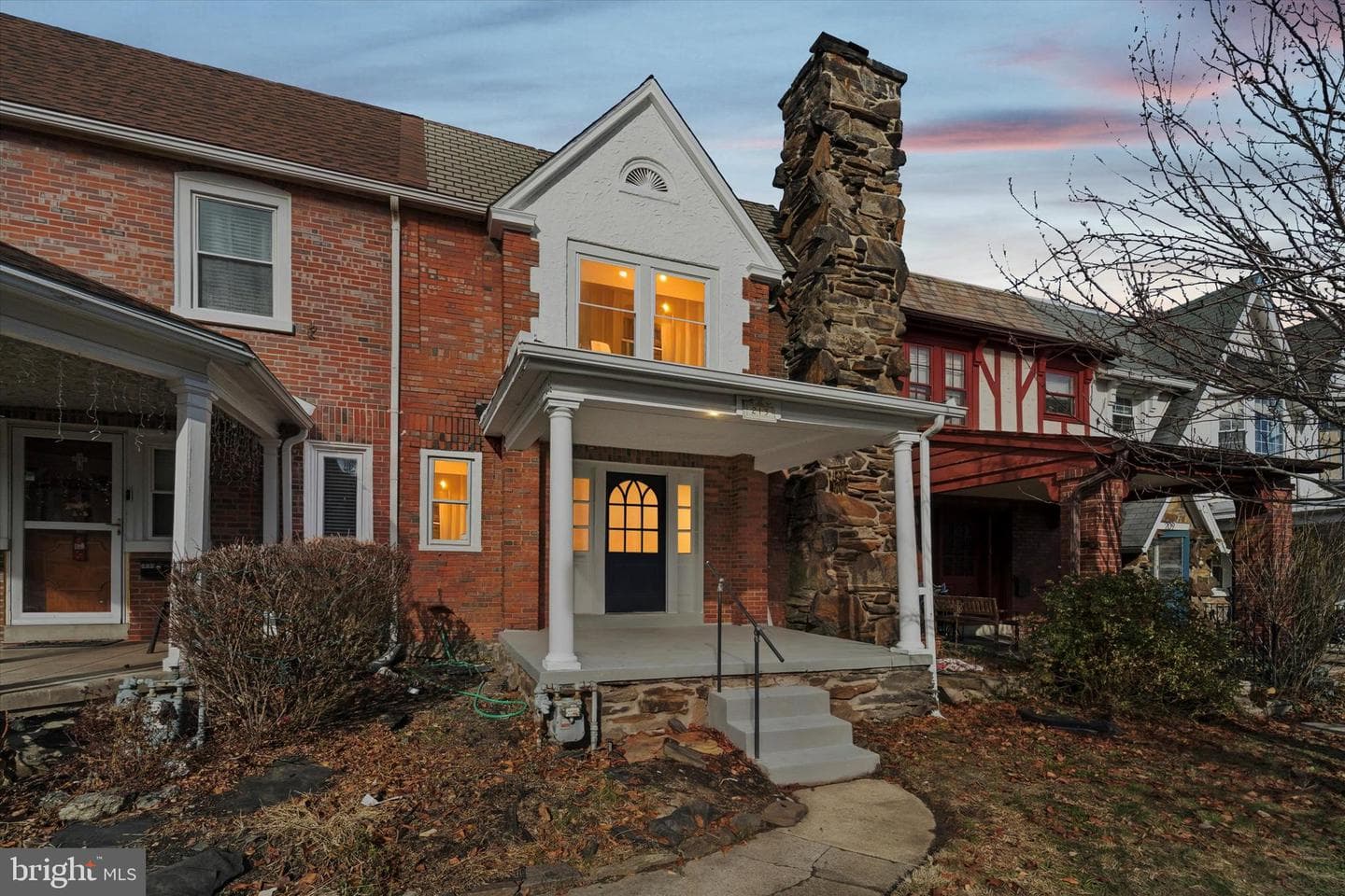 213 Stoneway Lane
