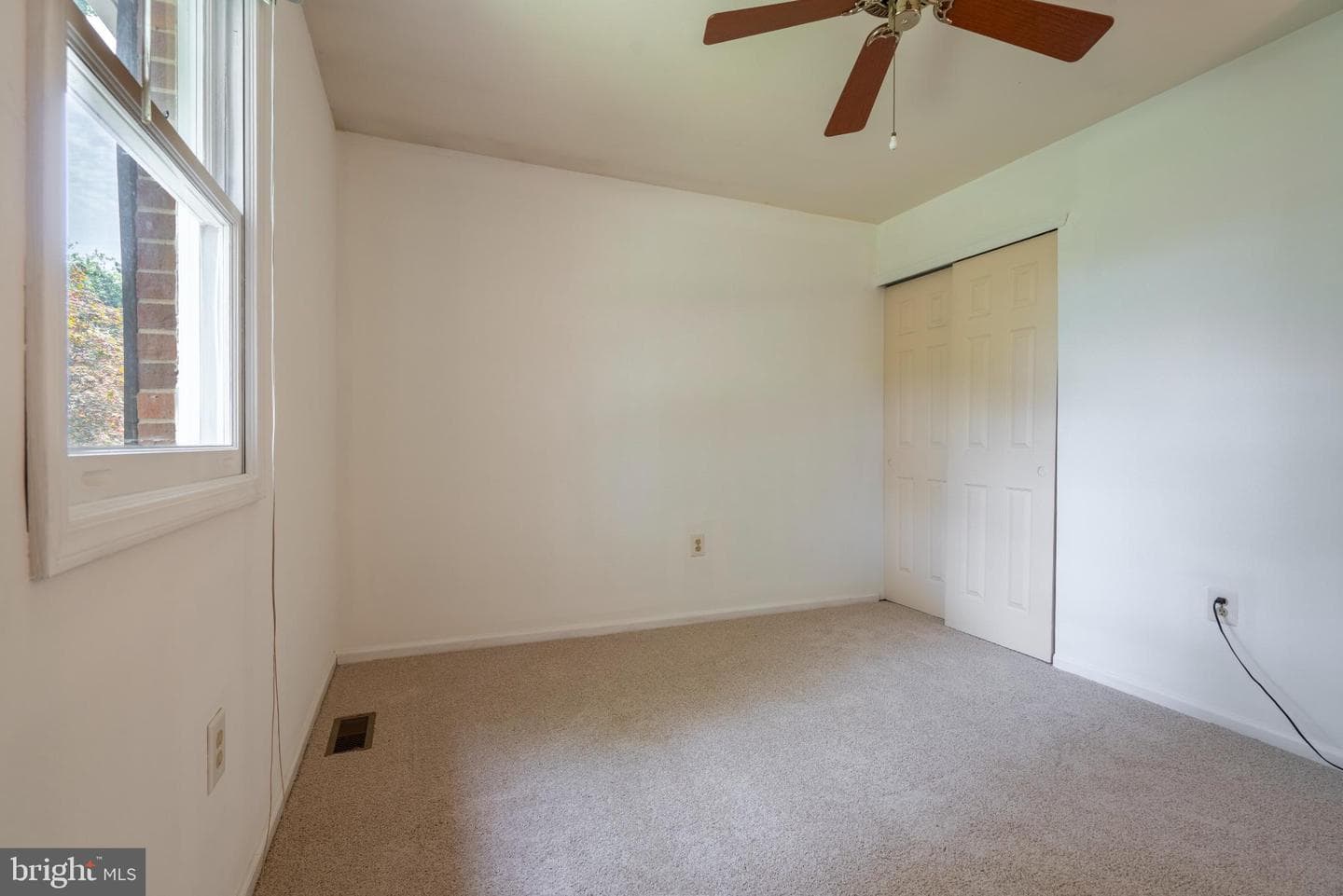 636 Eagle Lane photo 37