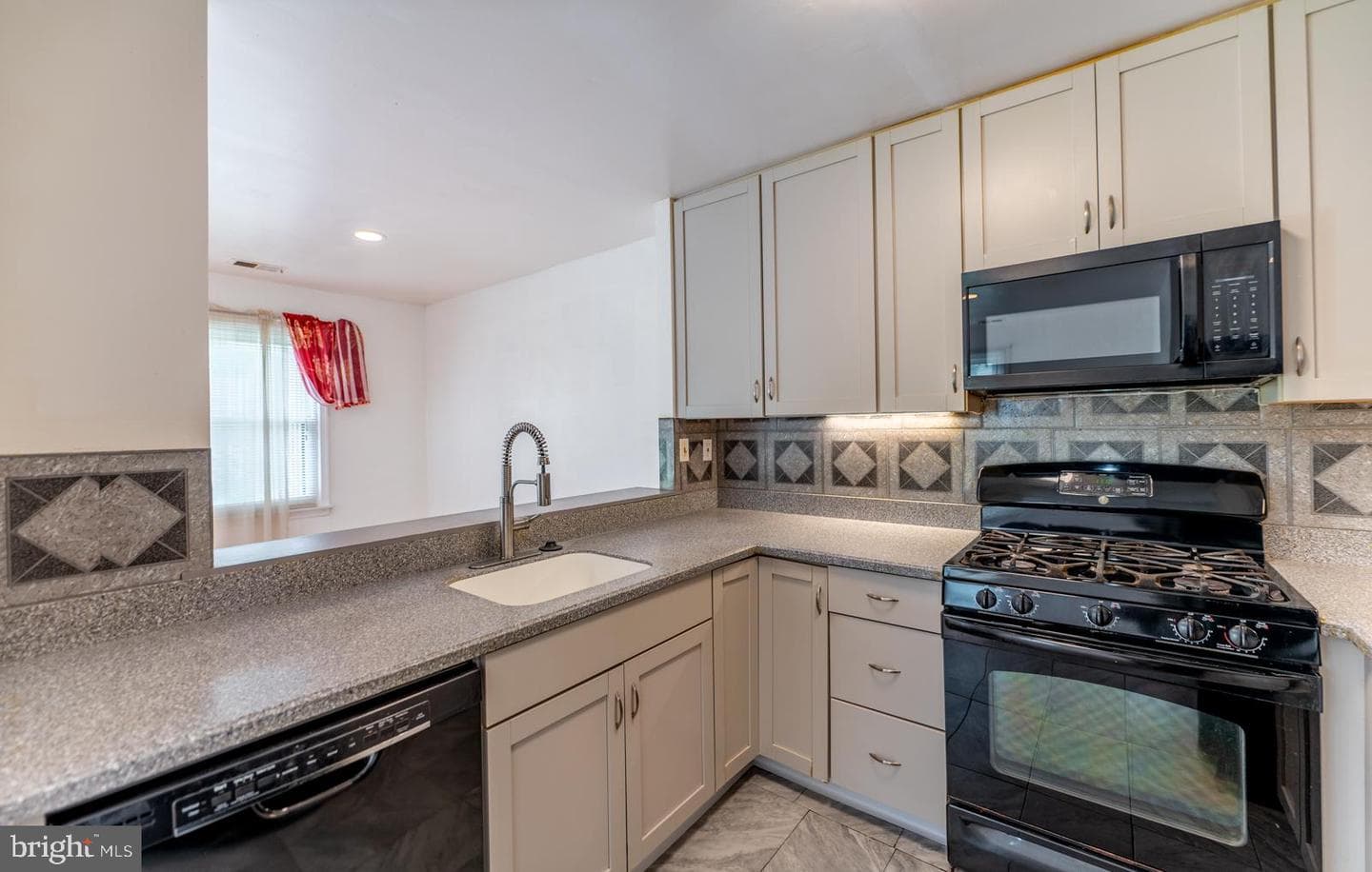 253 Stone Ridge #253 photo 12
