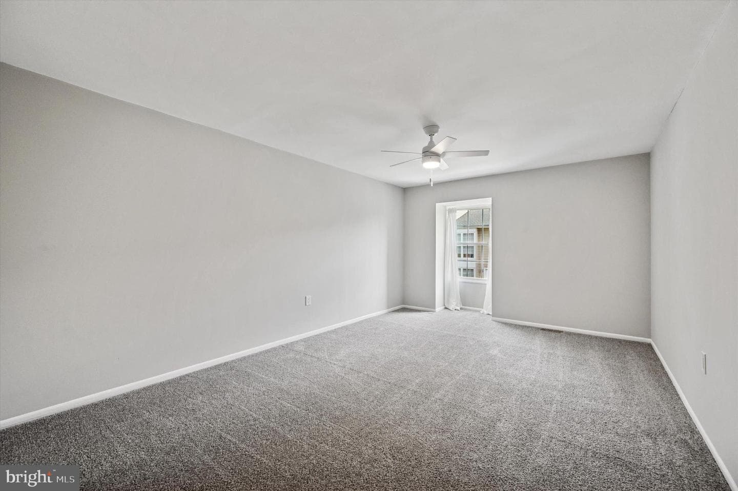 208 Middleton photo 12
