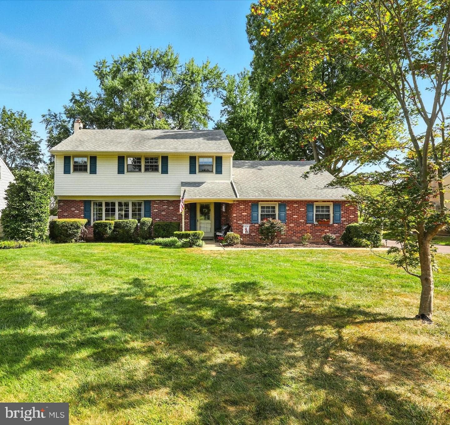 236 Oak Hill Drive photo 1