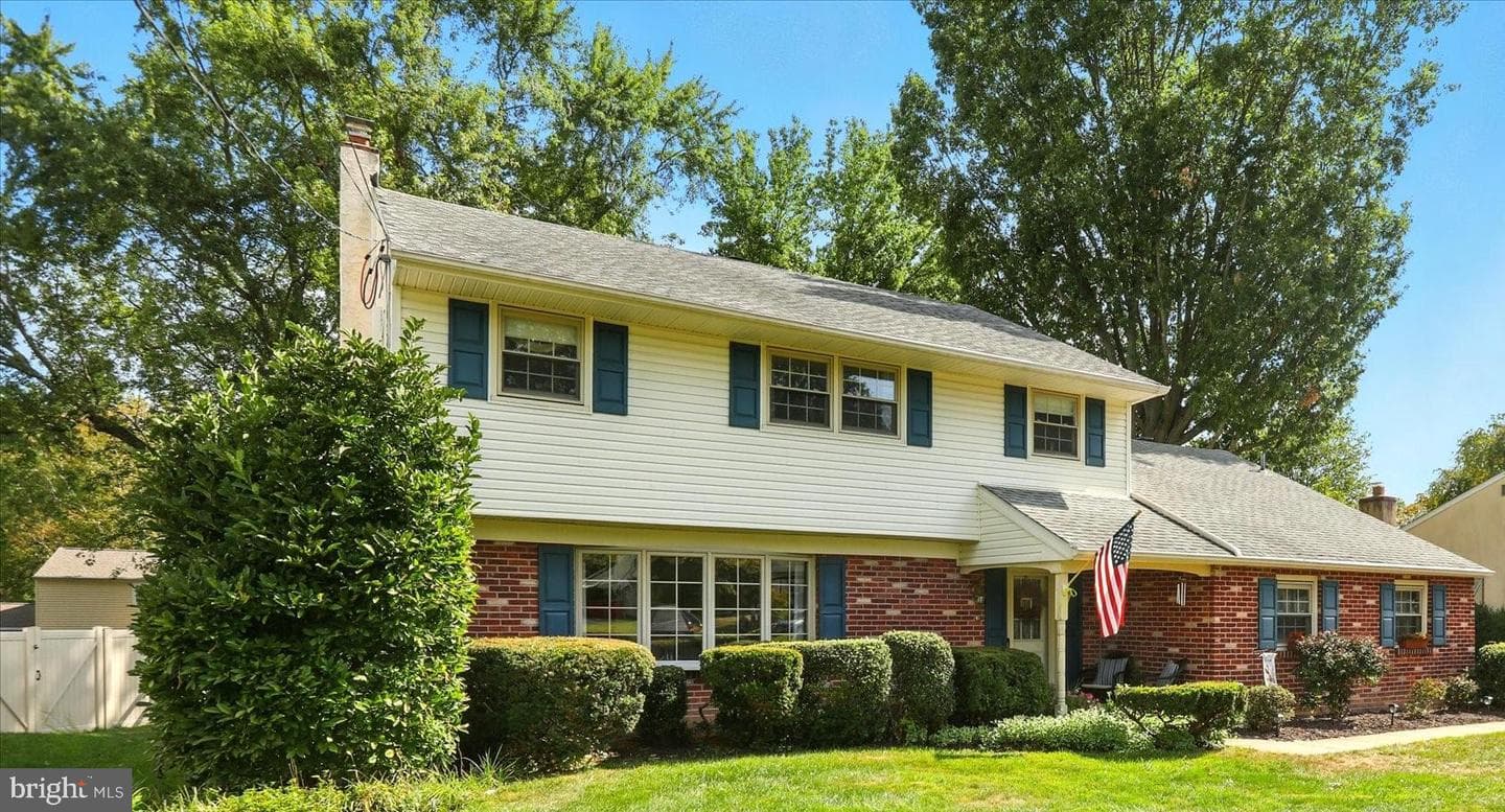 236 Oak Hill Drive photo 3