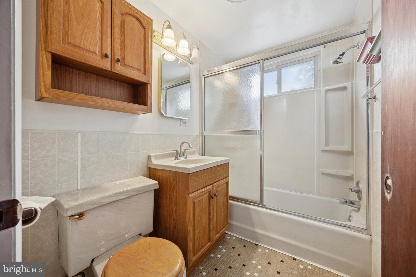 2518 Rhoads photo 14