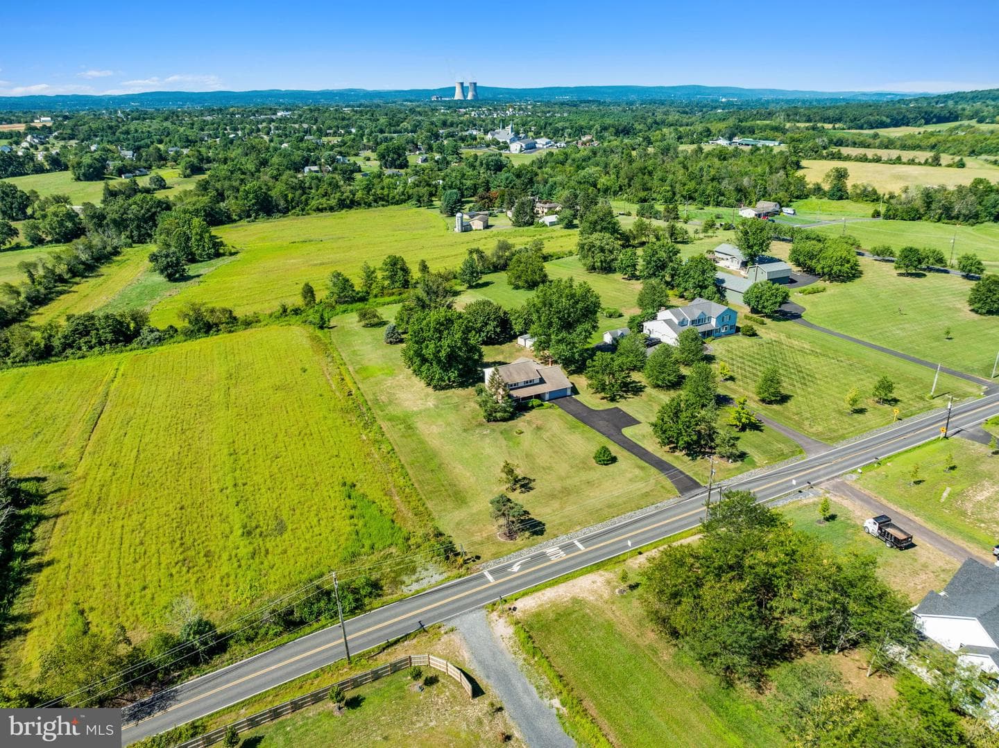535 Game Farm Road photo 44