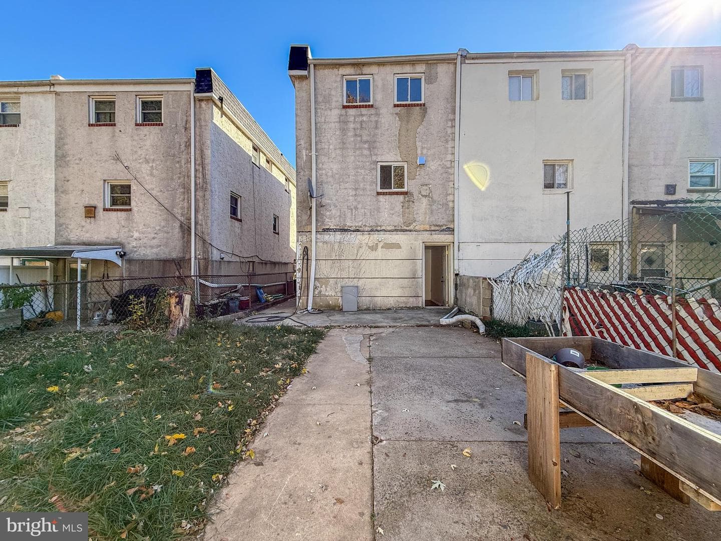 825 Kohn Street photo 15