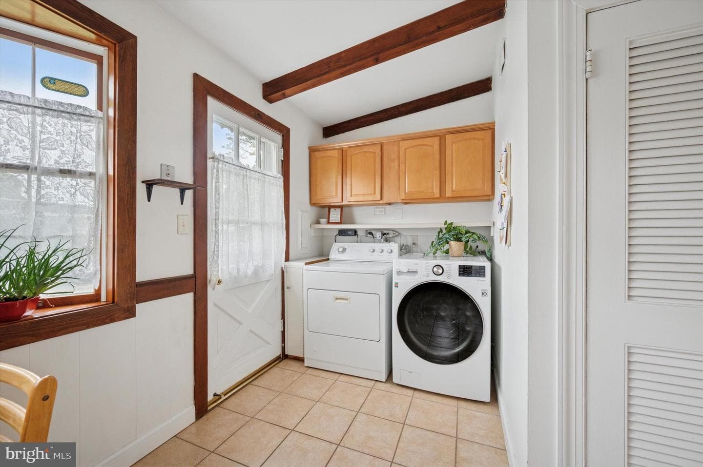 519 Paddock Road photo 13