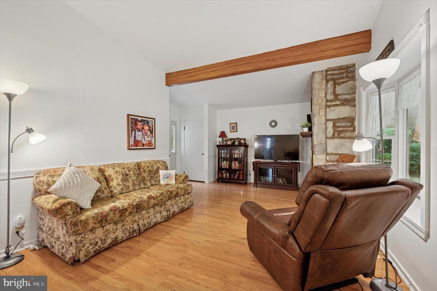 519 Paddock Road photo 4