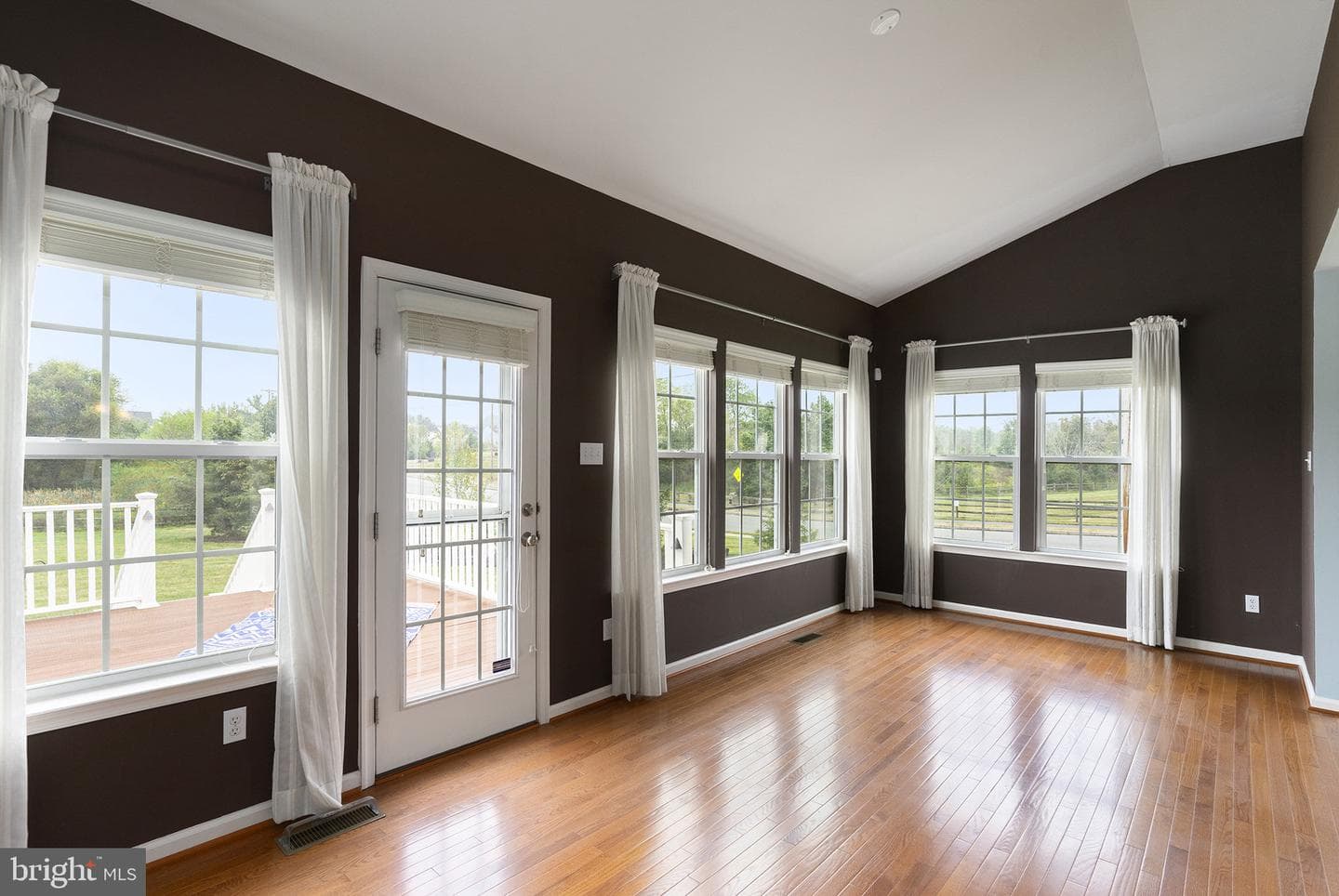 101 Fawn Drive photo 16