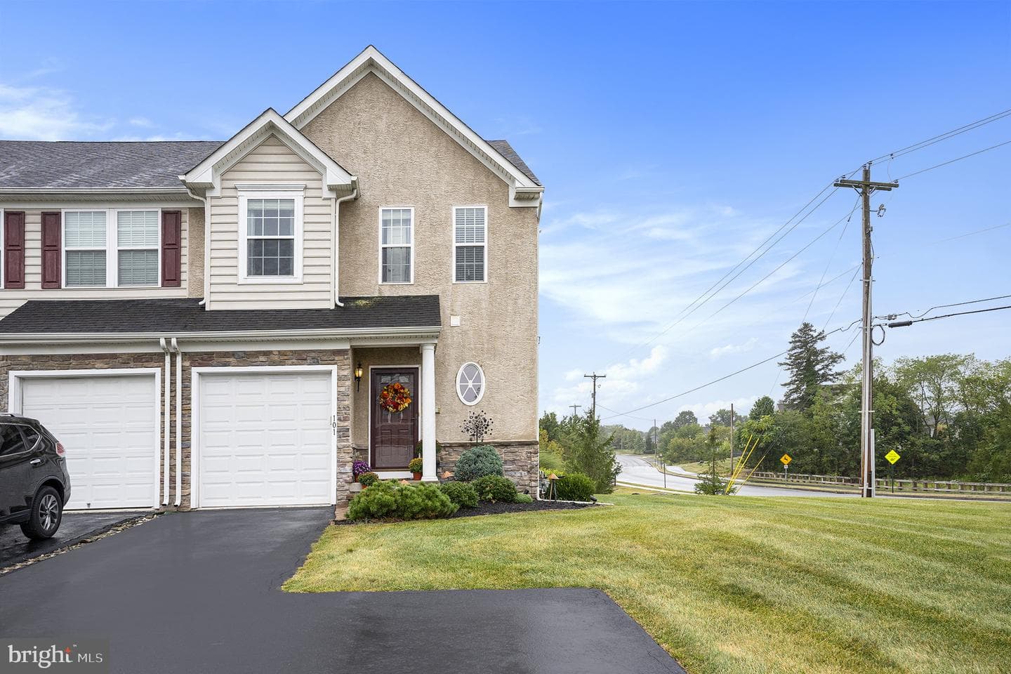 101 Fawn Drive photo 2