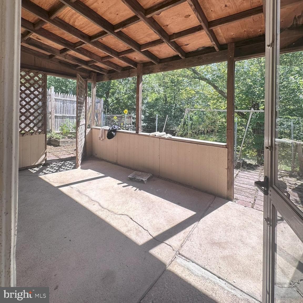1720 Dartmouth Drive photo 24