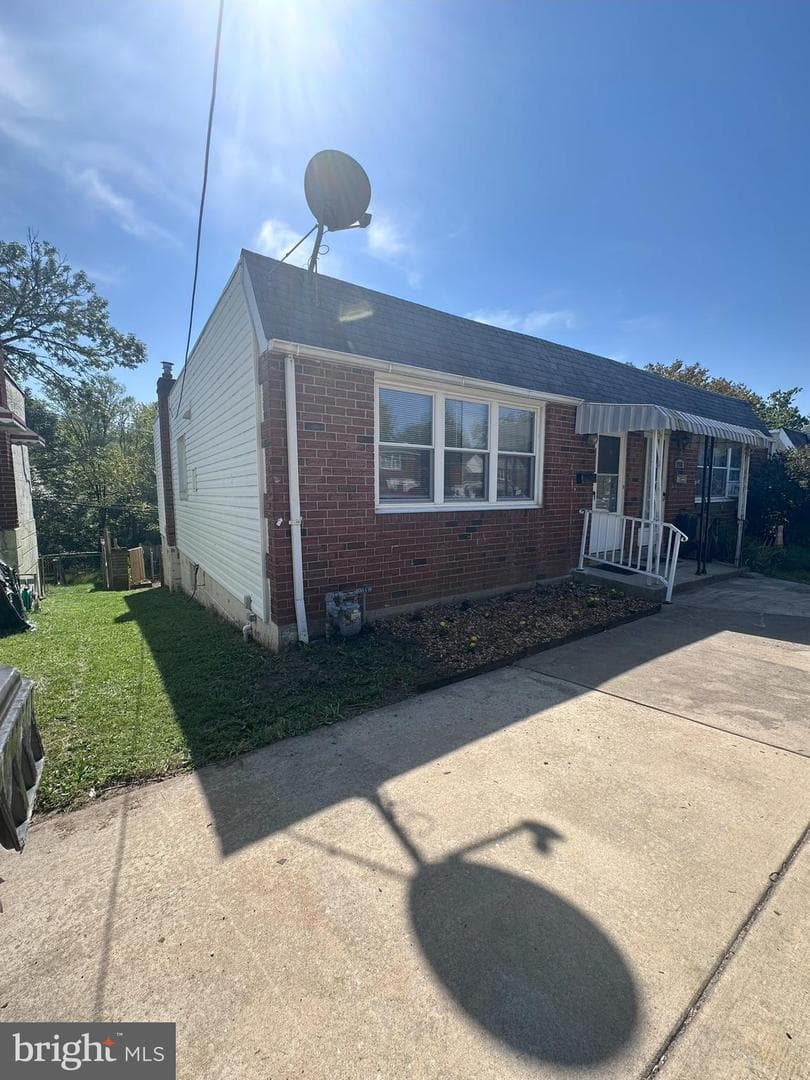 1720 Dartmouth Drive photo 4