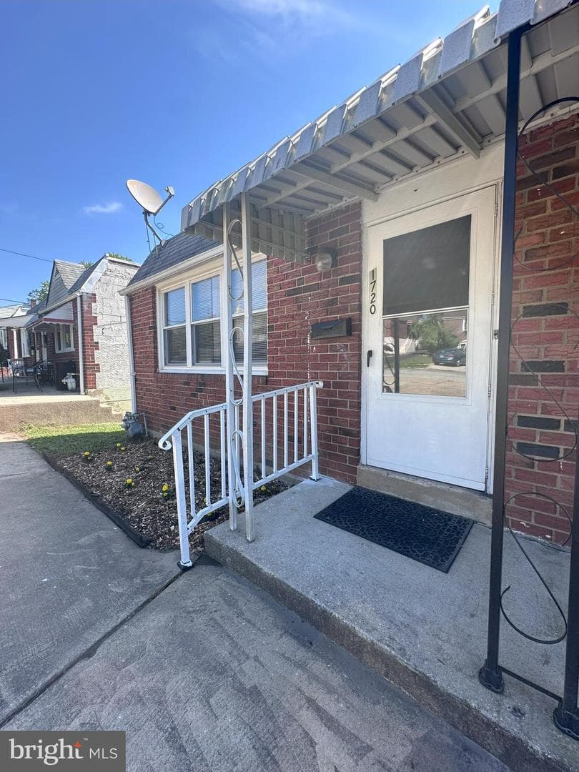 1720 Dartmouth Drive photo 5