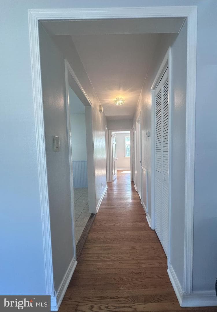 1720 Dartmouth Drive photo 9