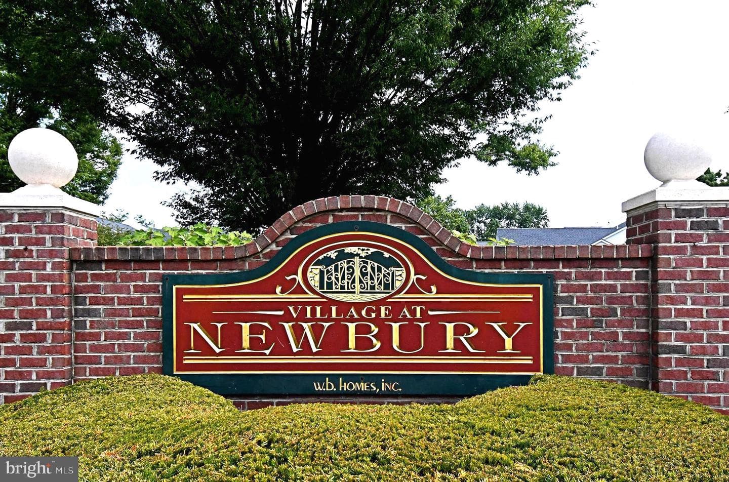 2 Newbury Way photo 2
